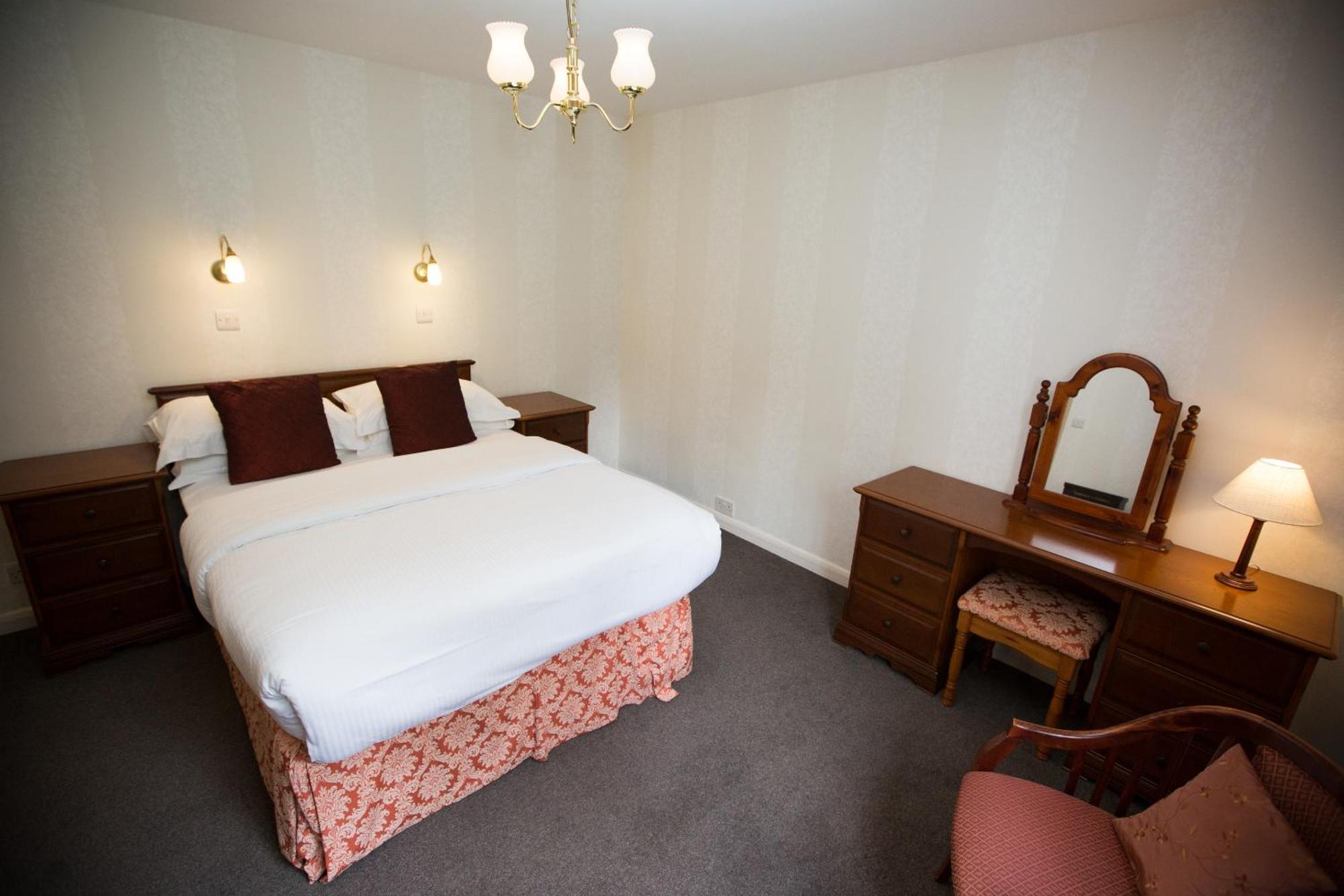 The Leathes Head Hotel Кесвік Номер фото